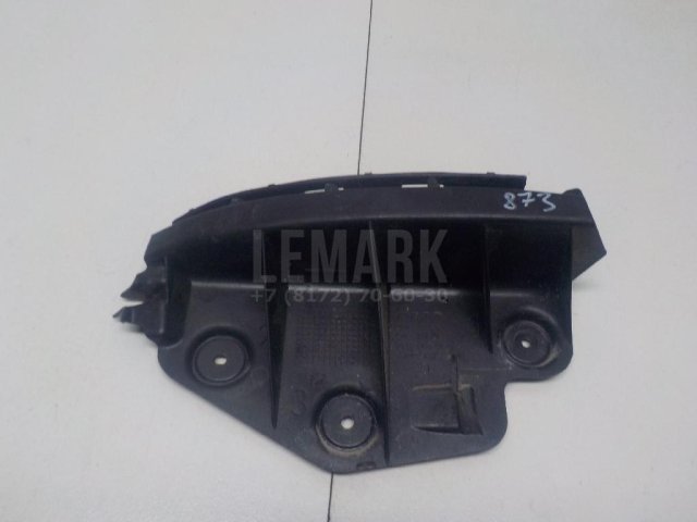 Направляющая заднего бампера левая