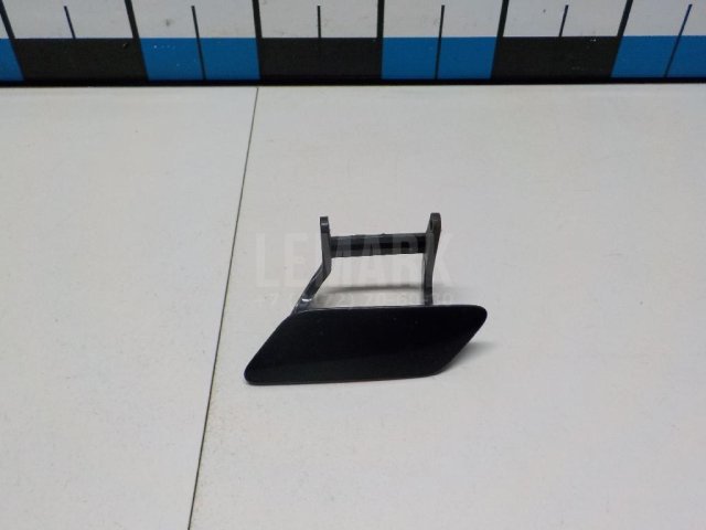 Крышка форсунки омывателя