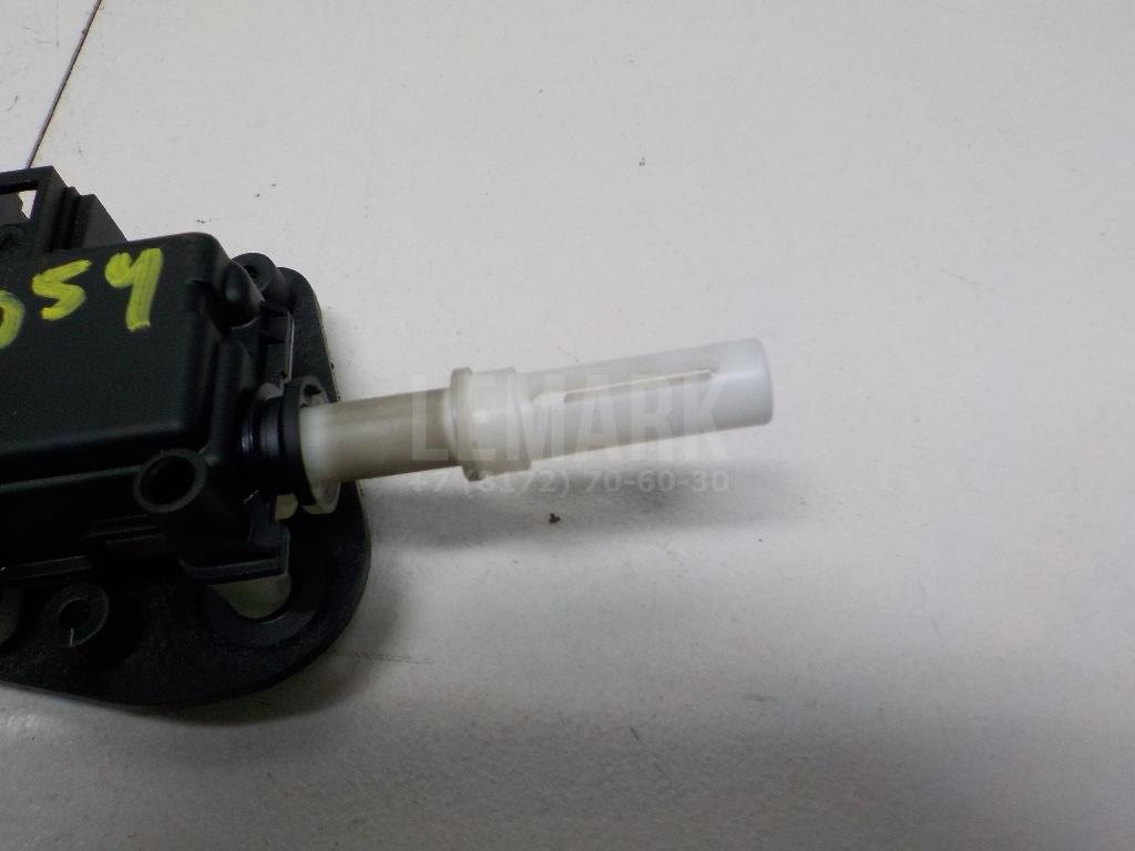 Активатор замка багажника