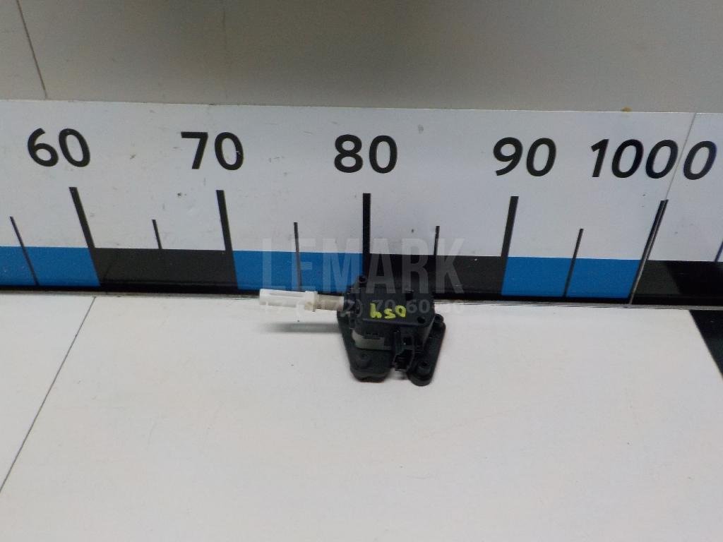 Активатор замка багажника