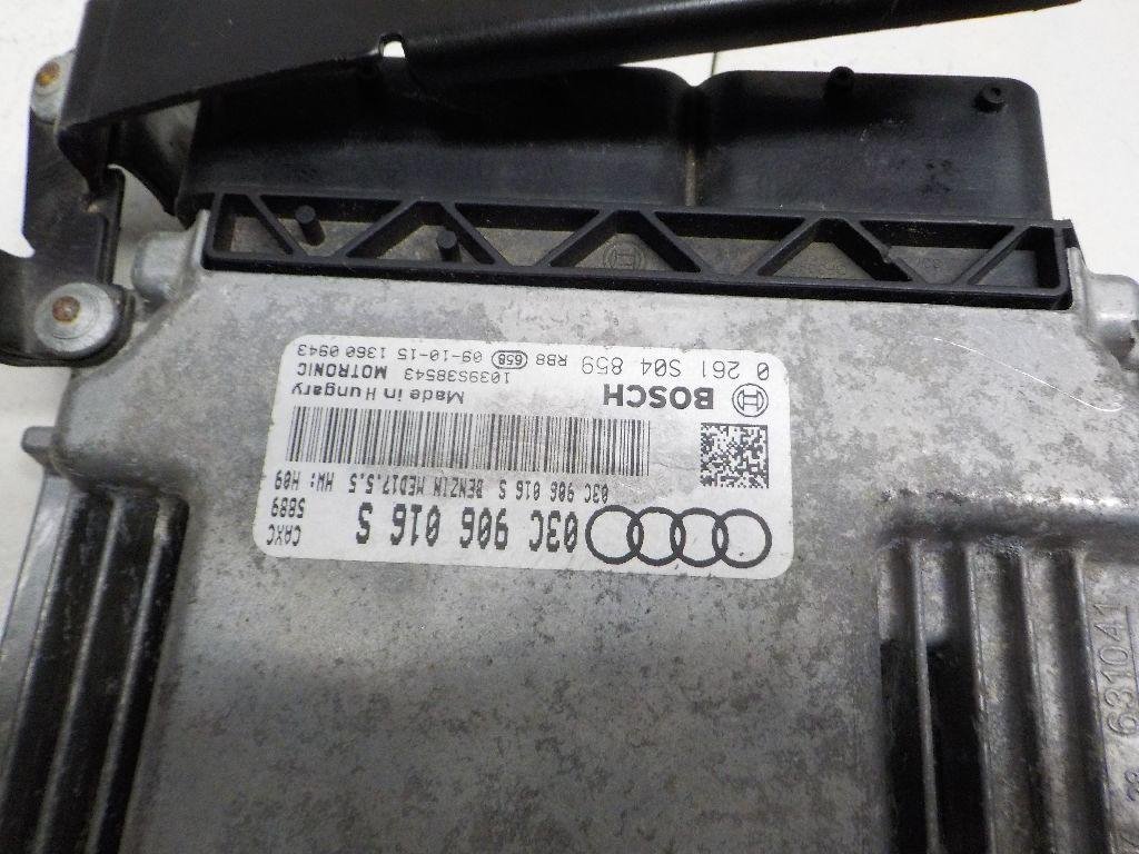 Блок управления двигателем