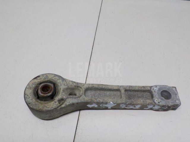 Опора двигателя задняя