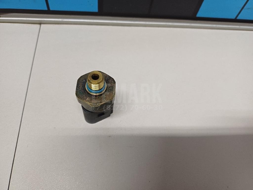 Датчик давления топлива