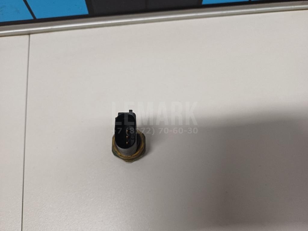 Датчик давления топлива