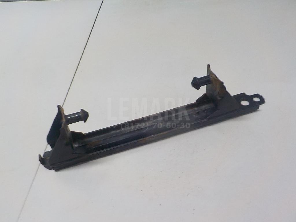 Кронштейн глушителя