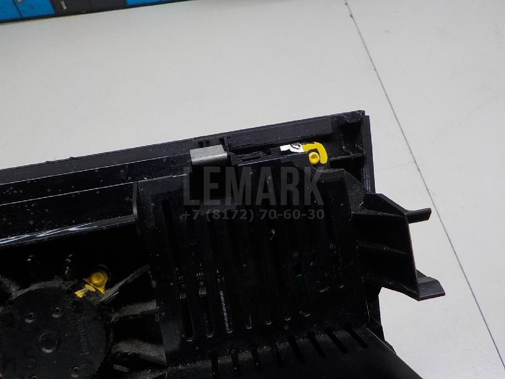 Блок управления климатической установкой