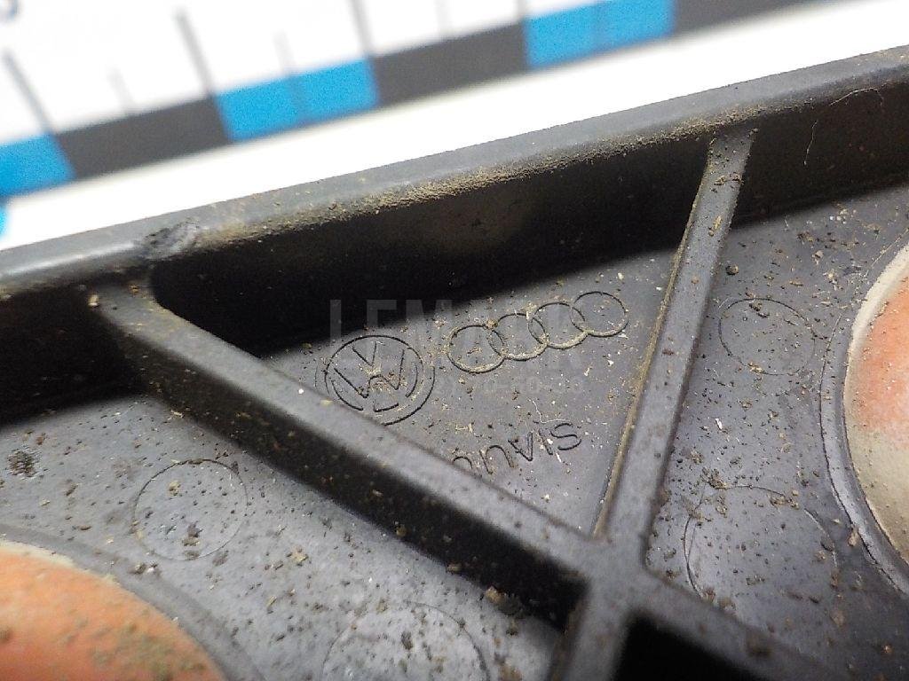 Кронштейн глушителя