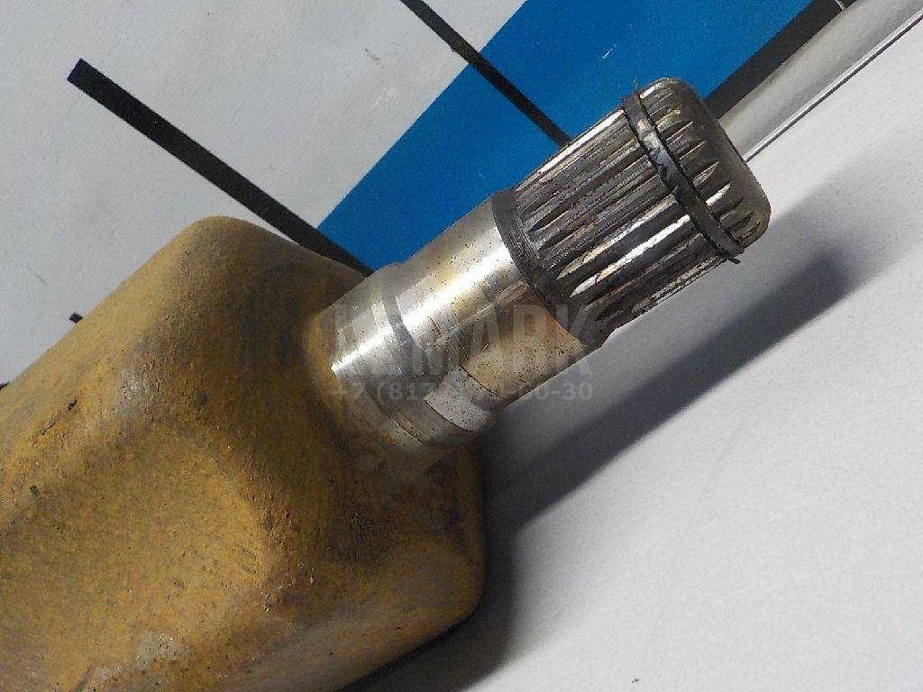Полуось передняя правая