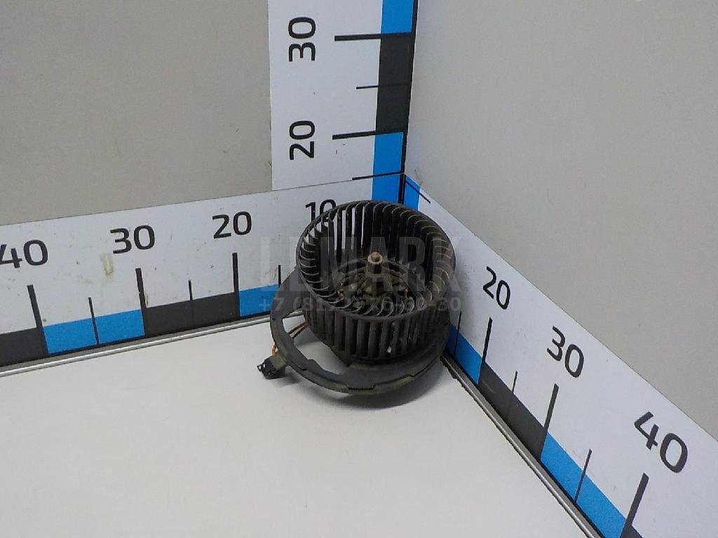 Моторчик отопителя