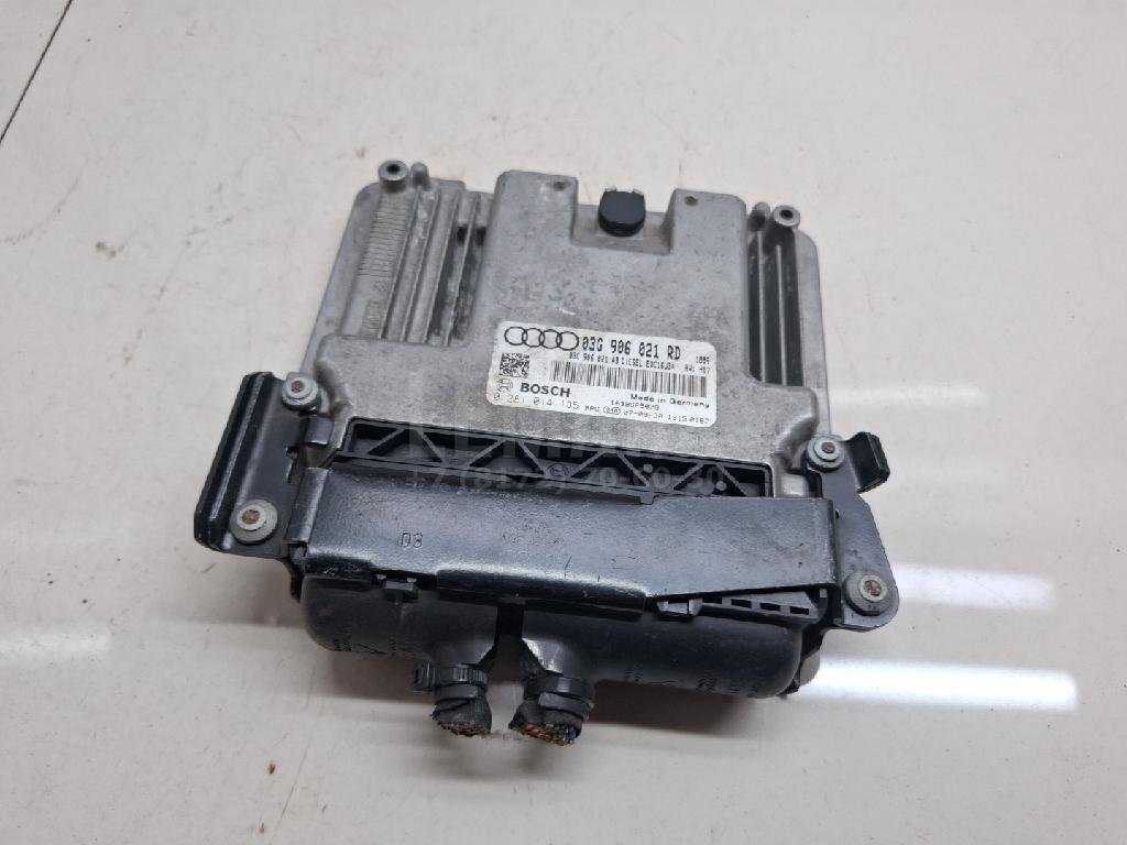 Блок управления двигателем для  Audi A3 [8PA] Sportback 2004-2013