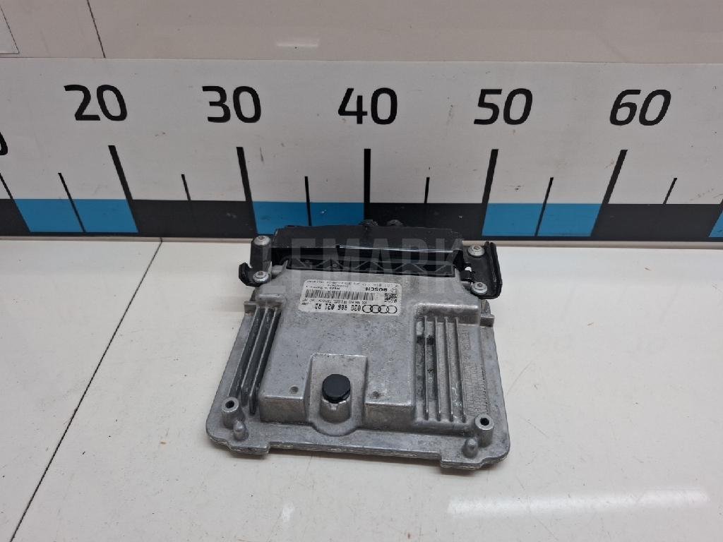 Блок управления двигателем для  Audi A3 [8PA] Sportback 2004-2013