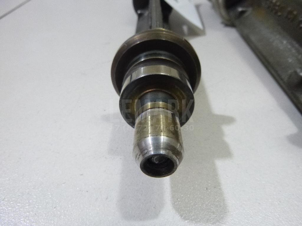 Вал балансирный