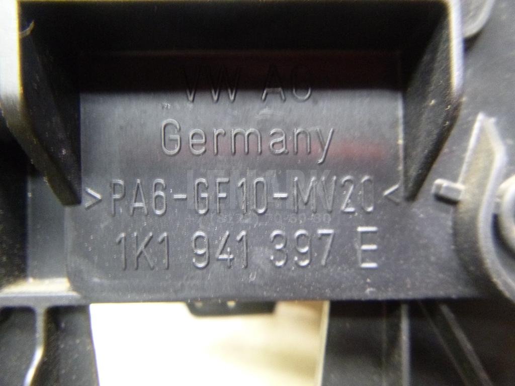 Корпус блока предохранителей