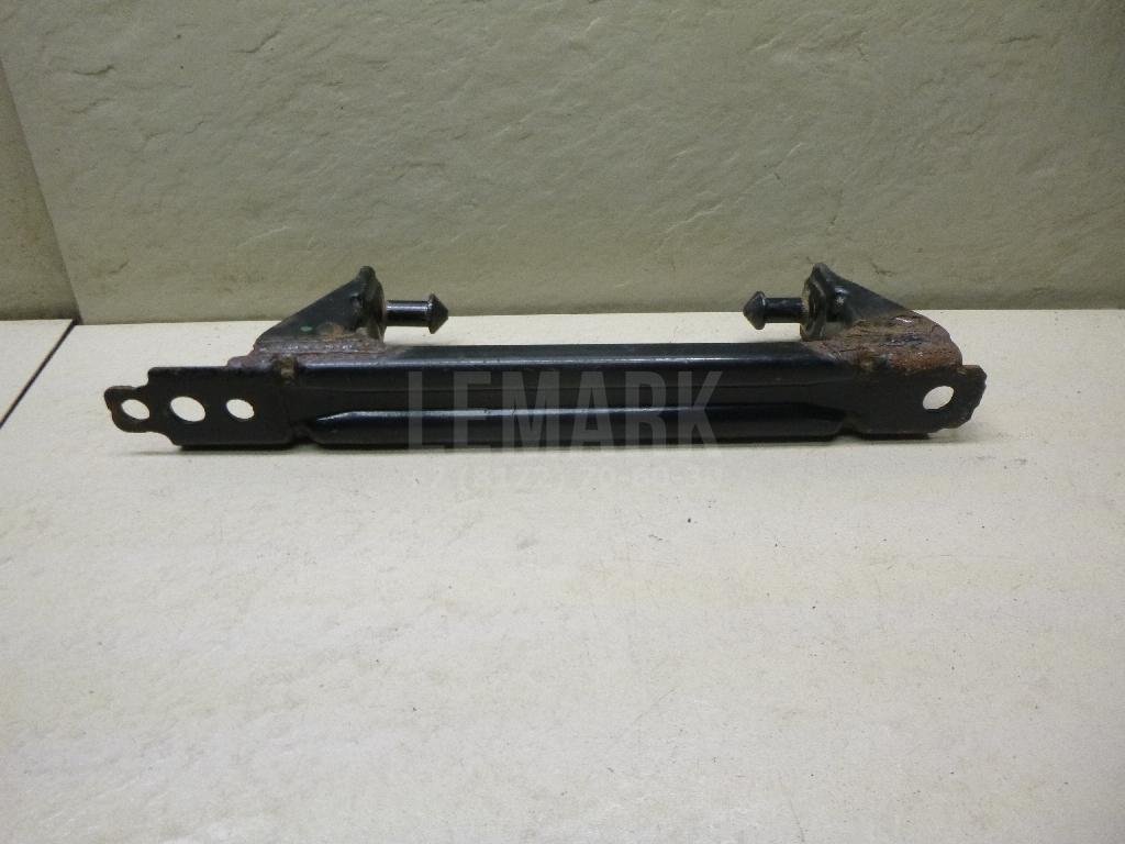 Кронштейн глушителя