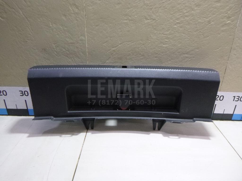 Обшивка багажника