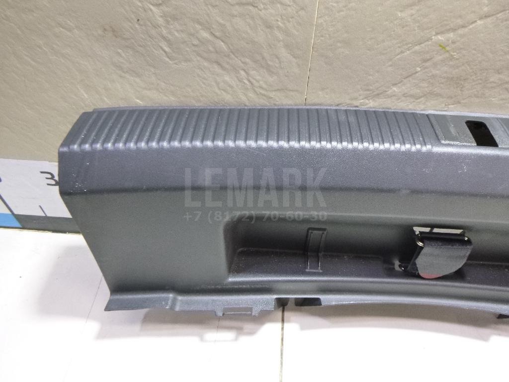 Обшивка багажника