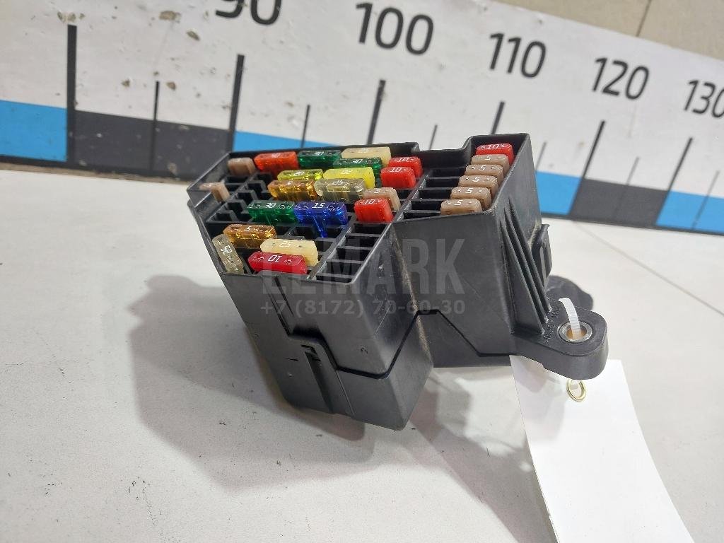 Блок предохранителей