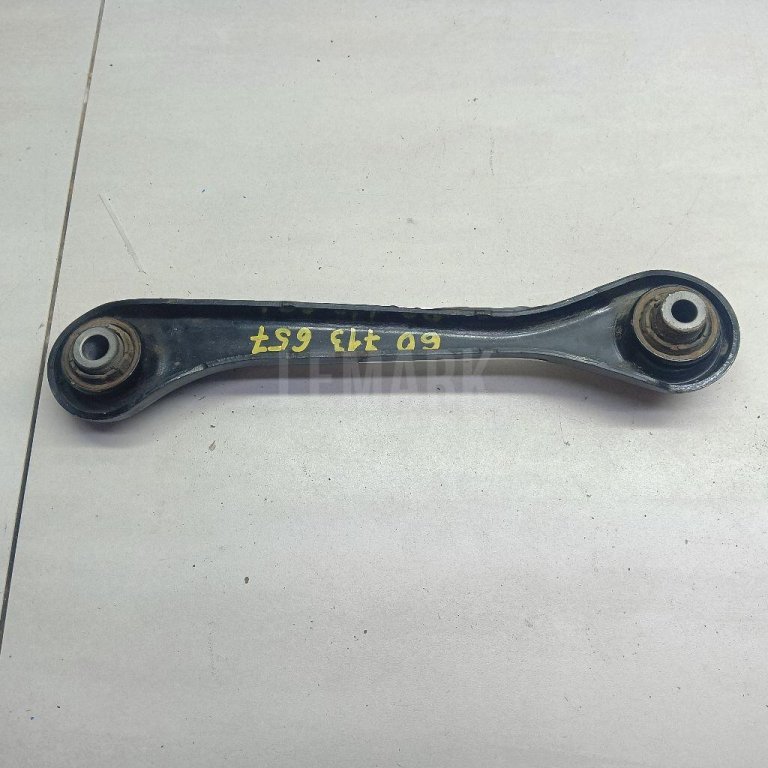 Тяга задняя поперечная правая