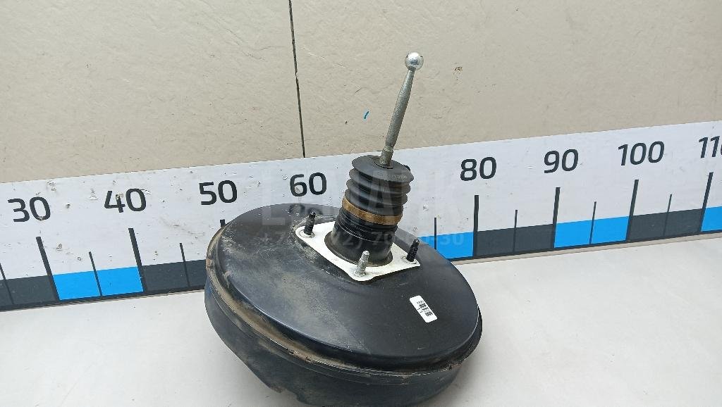 Усилитель тормозов вакуумный