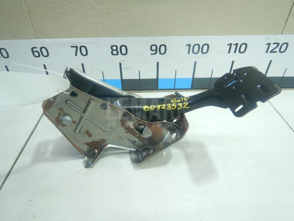 Педаль тормоза