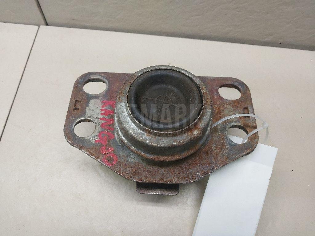 Опора двигателя