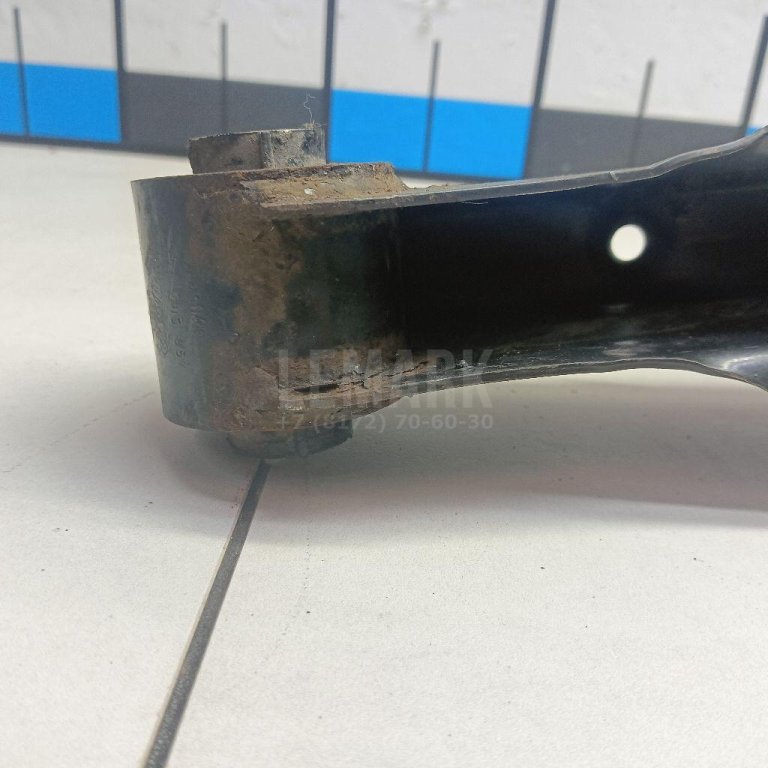 Рычаг задний нижний