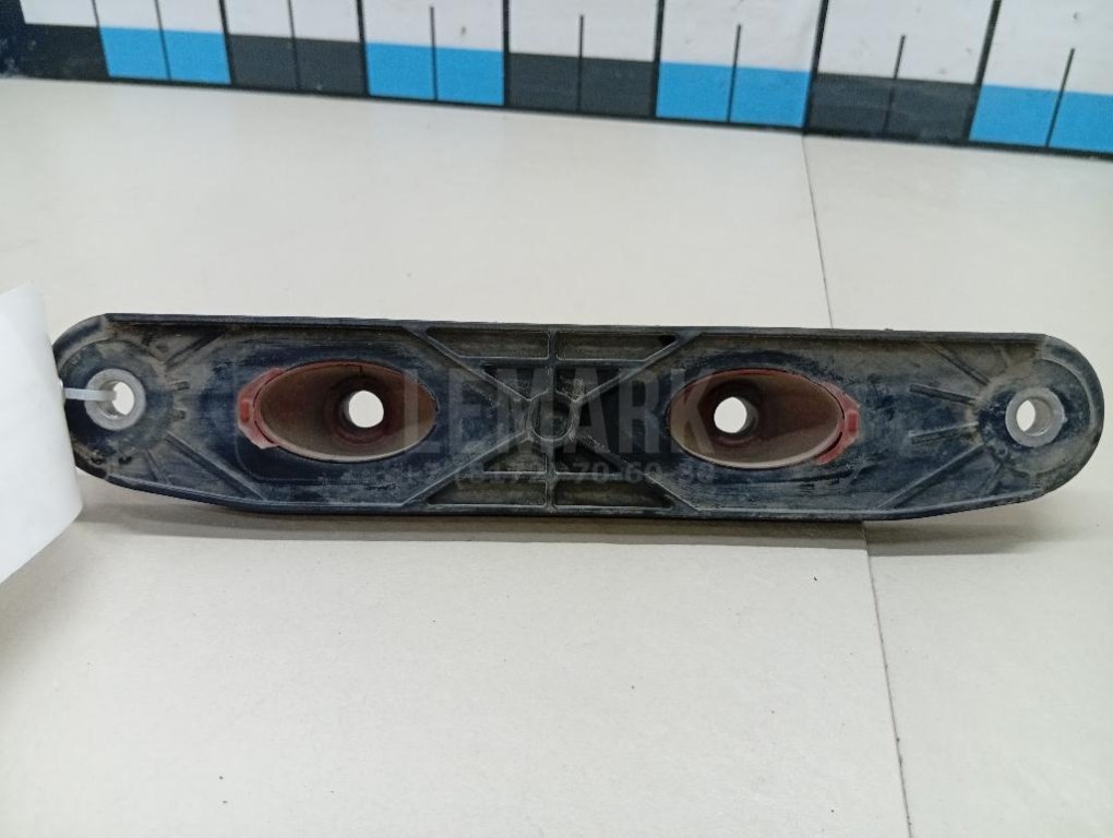 Кронштейн глушителя