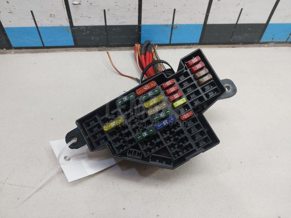 Блок предохранителей