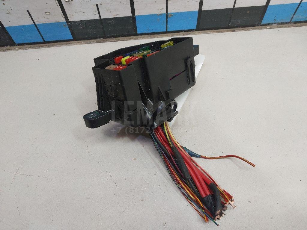 Блок предохранителей