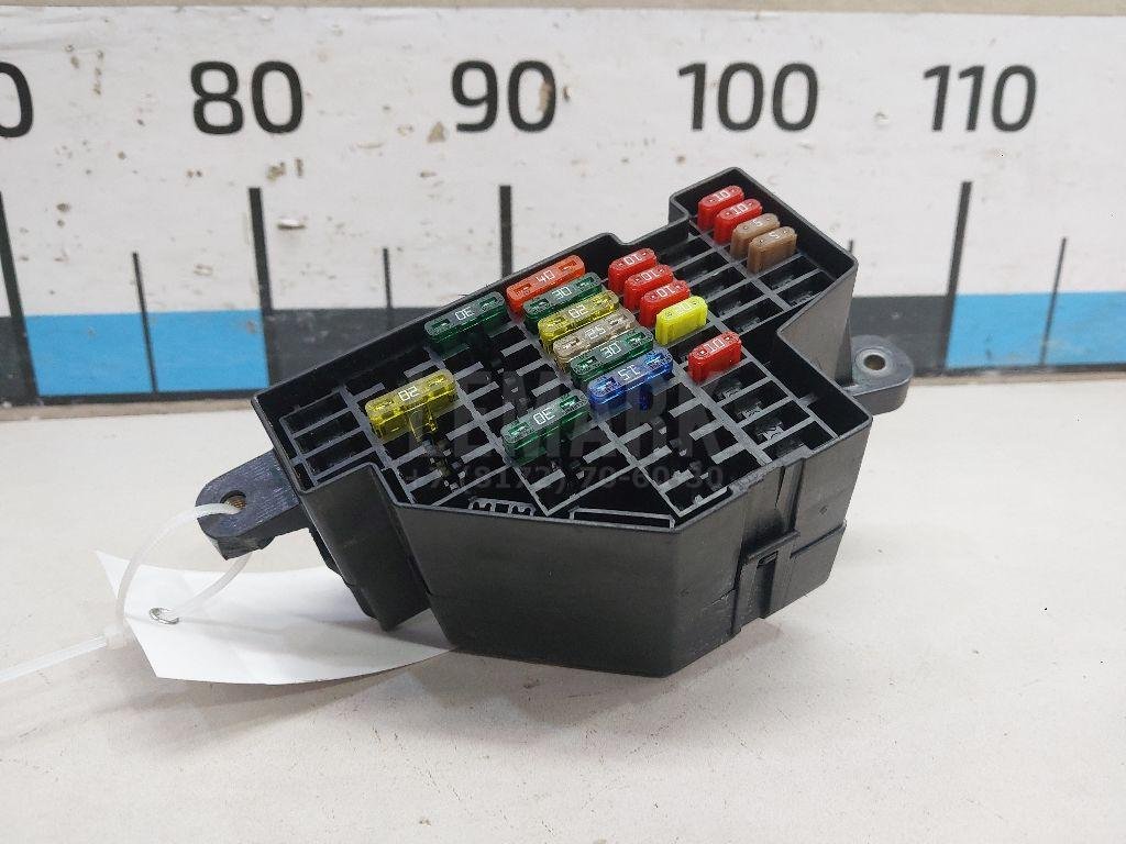 Блок предохранителей