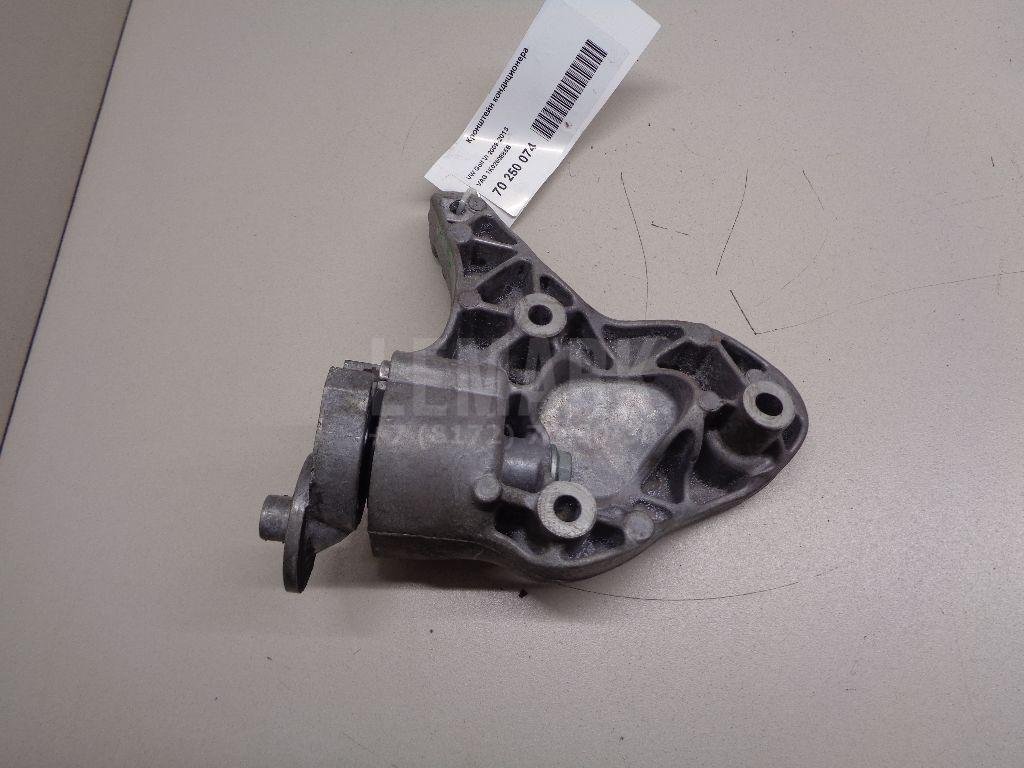 Кронштейн кондиционера для  Audi A4 [B8] 2007-2015