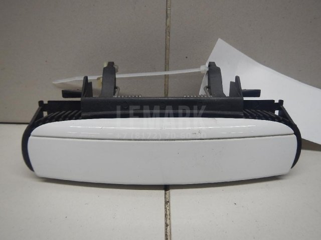 Ручка двери задней наружная правая