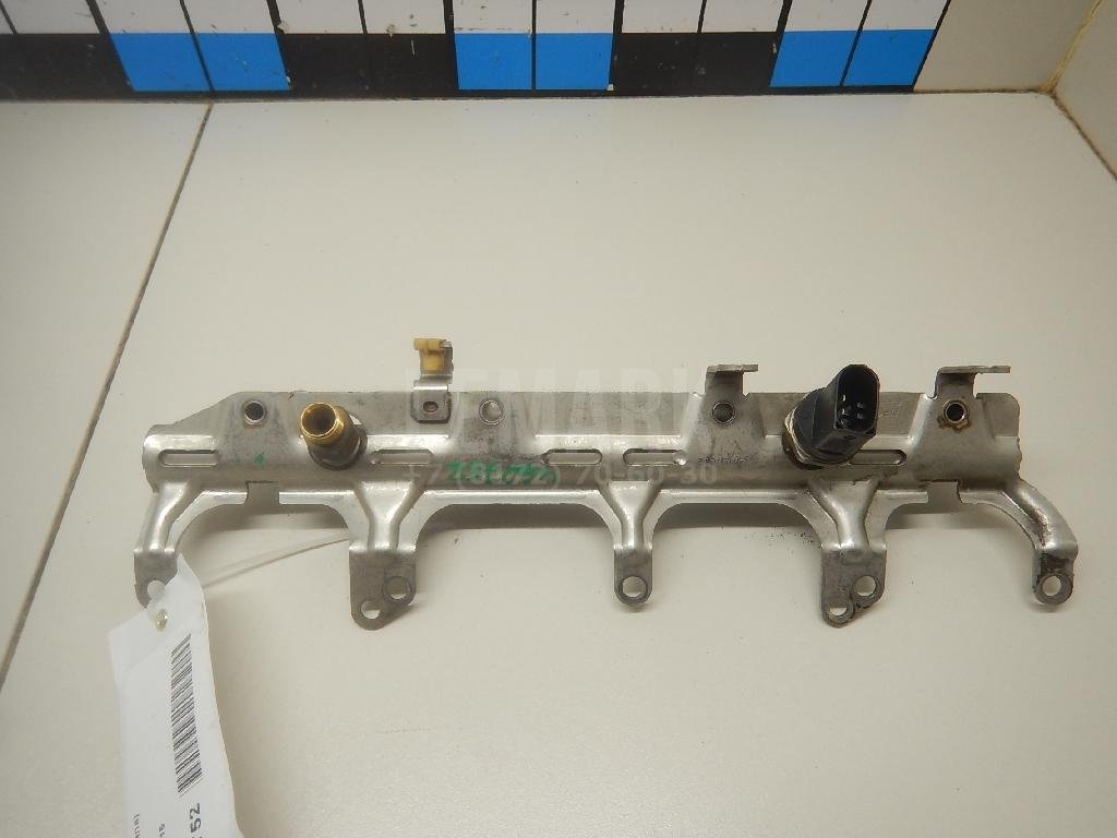 Рейка топливная (рампа)