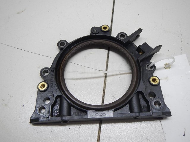 Крышка коленвала задняя