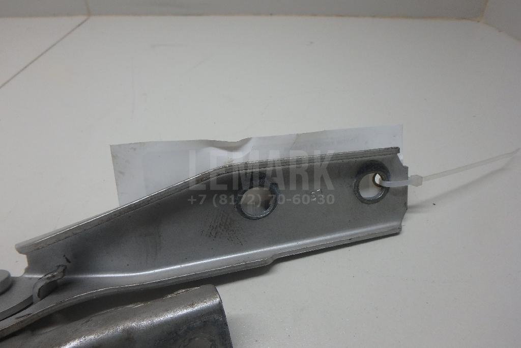 Петля капота левая