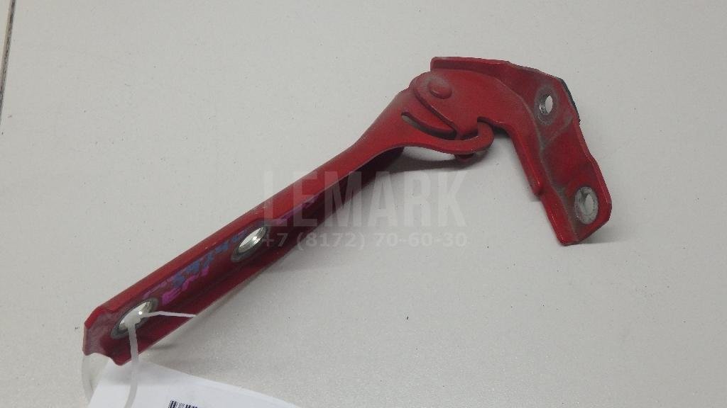 Петля капота левая