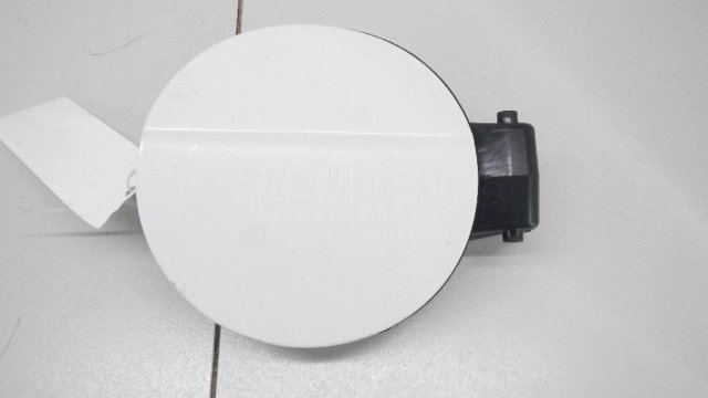 Лючок бензобака