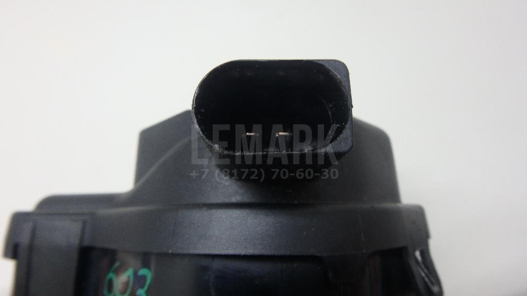 Фара противотуманная правая