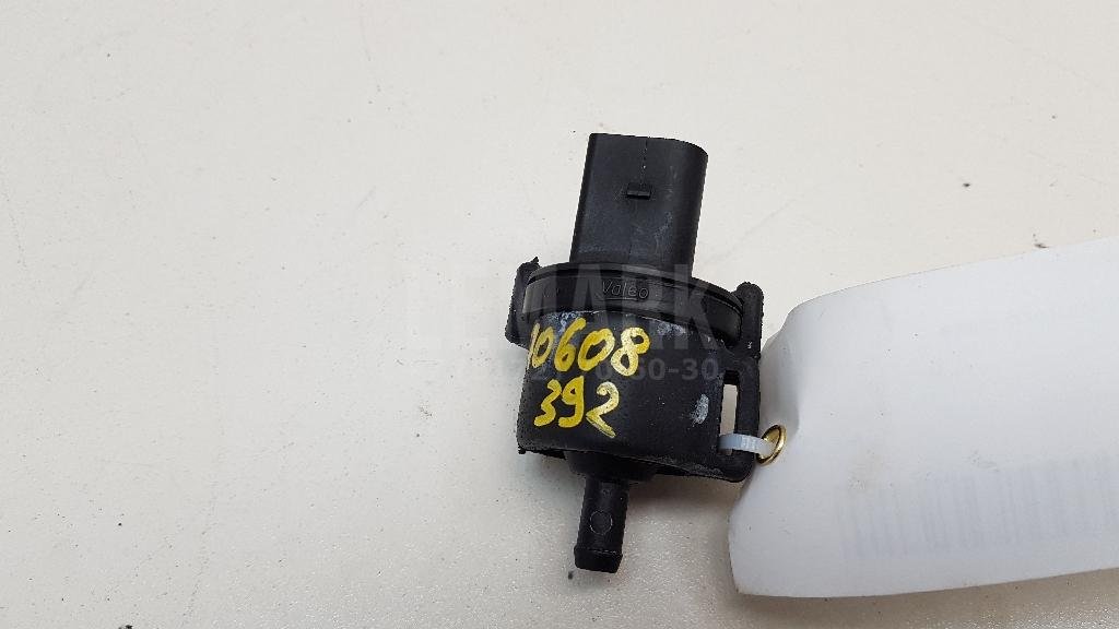 Клапан вентиляции топливного бака