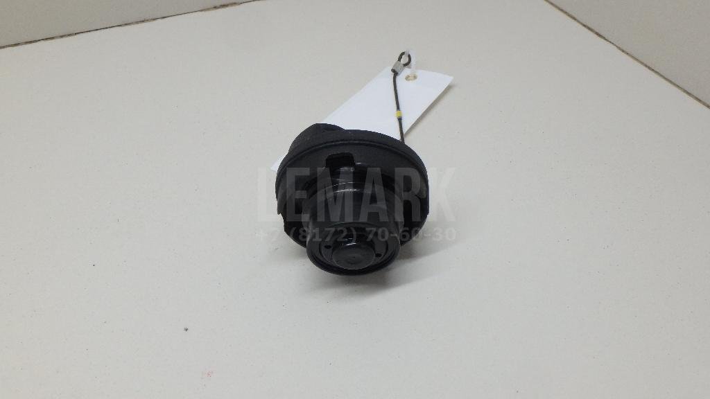 Крышка топливного бака