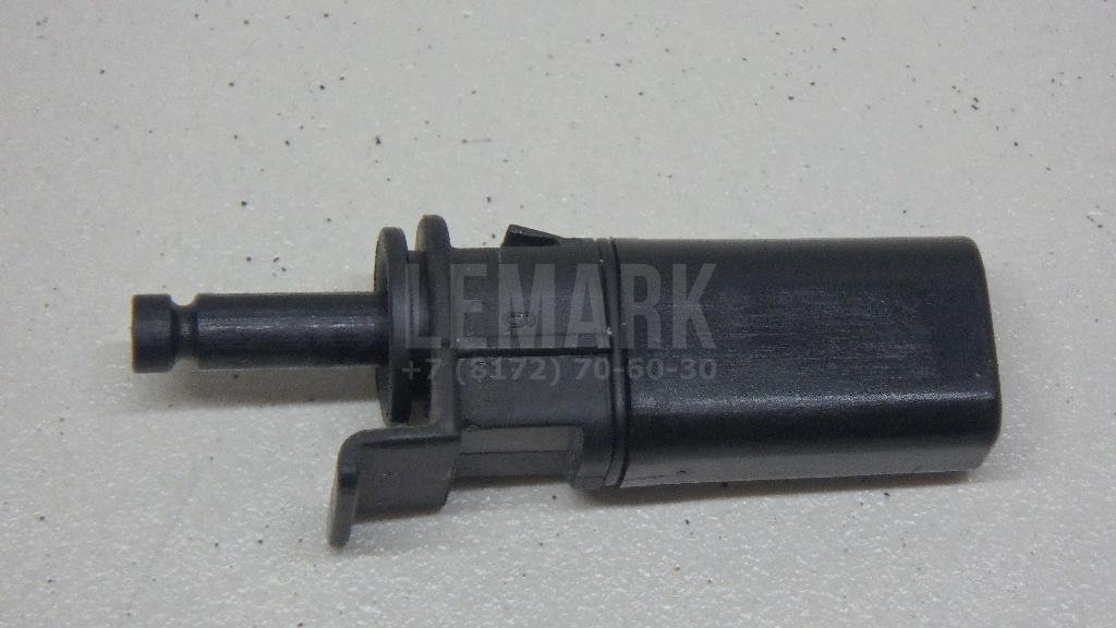 Замок лючка бензобака