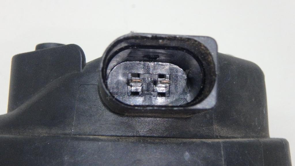 Фара противотуманная правая для  Audi A4 [B6] 2000-2004