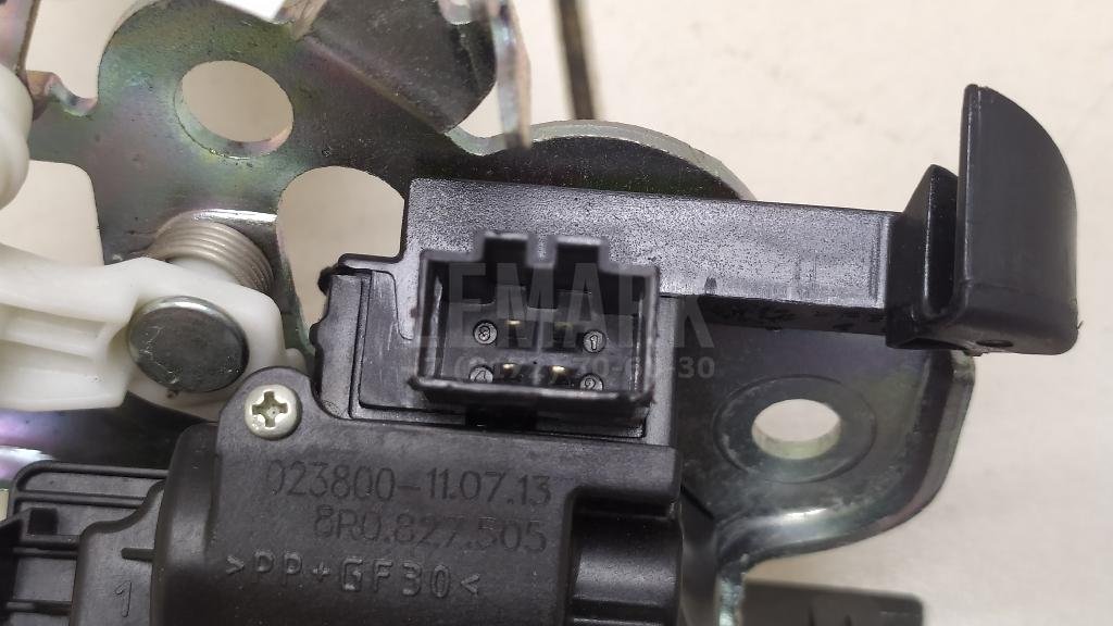 Замок багажника