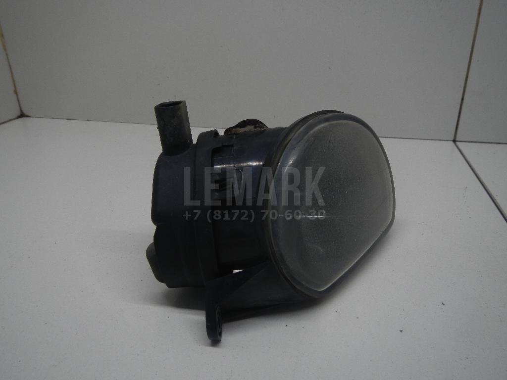 Фара противотуманная левая