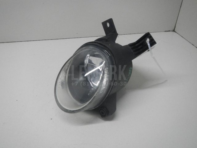 Фара противотуманная правая