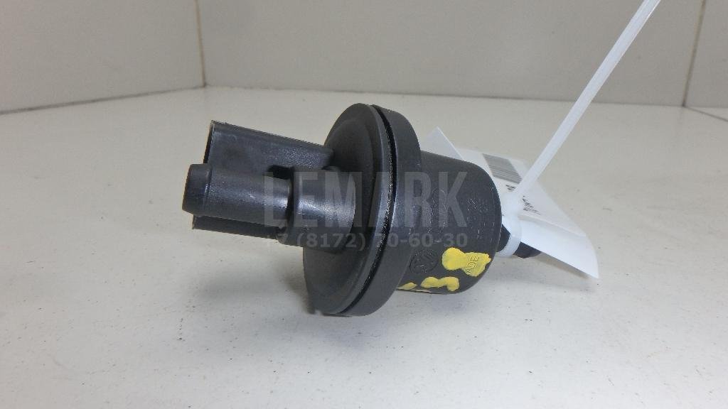 Клапан вентиляции топливного бака