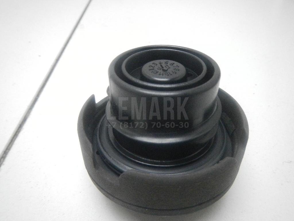 Крышка топливного бака