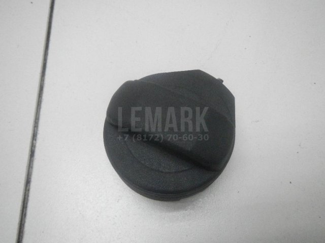 Крышка топливного бака