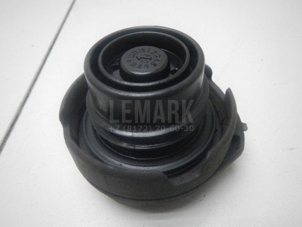 Крышка топливного бака