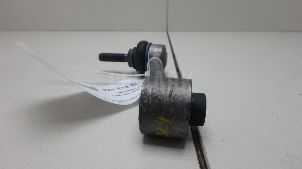 Стойка заднего стабилизатора